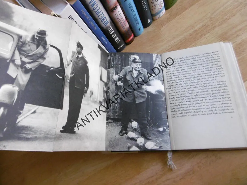 OSTŘE SLEDOVANÉ VLAKY, BOHUMIL HRABAL, **an