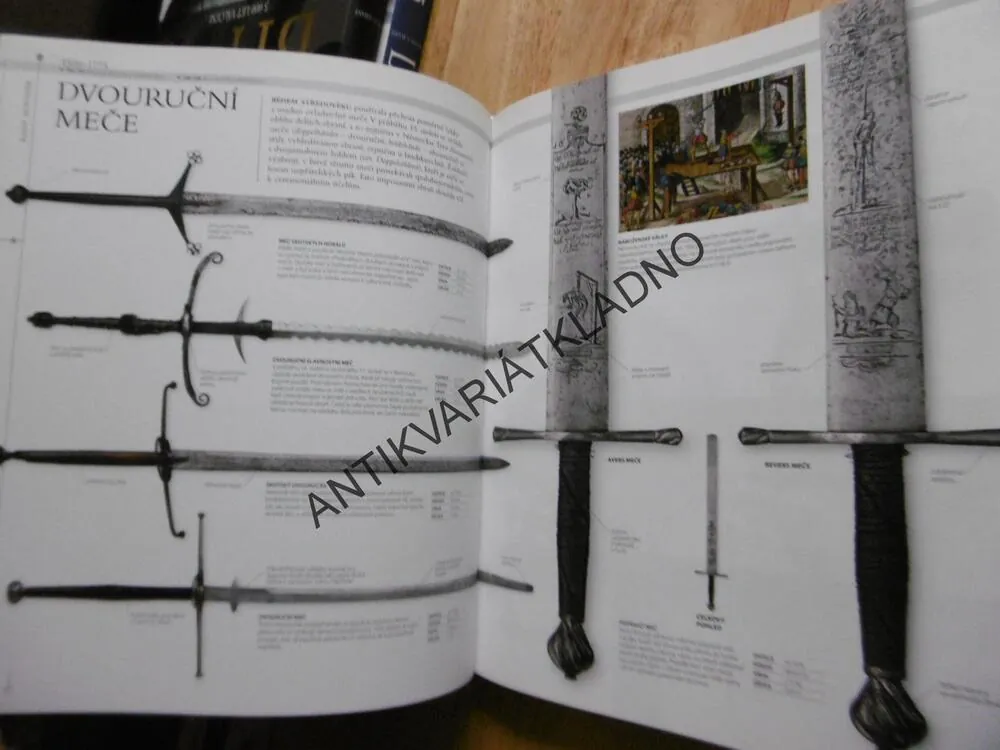 ZBRANĚ, OBRAZOVÉ DĚJINY ZBRANÍ A ZBROJE, RICHARD HOLMES, **an
