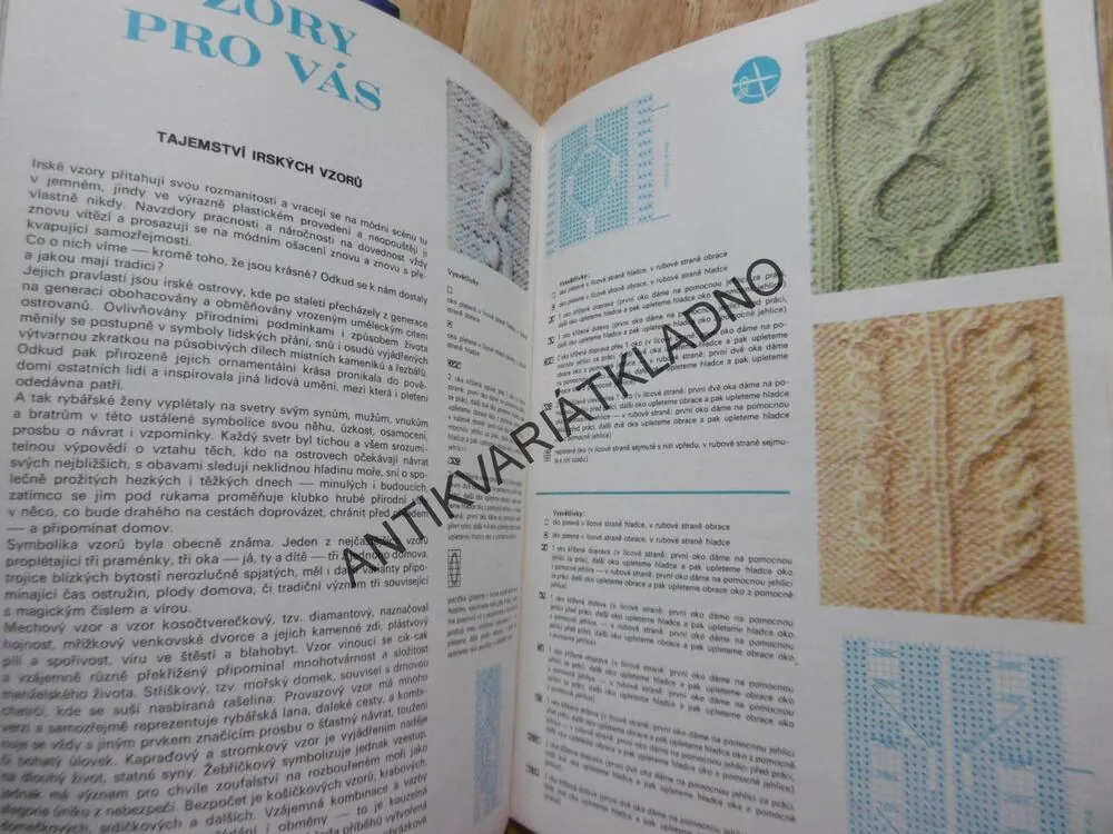 DANA 24, KATALOG PLETENÍ A HÁČKOVÁNÍ