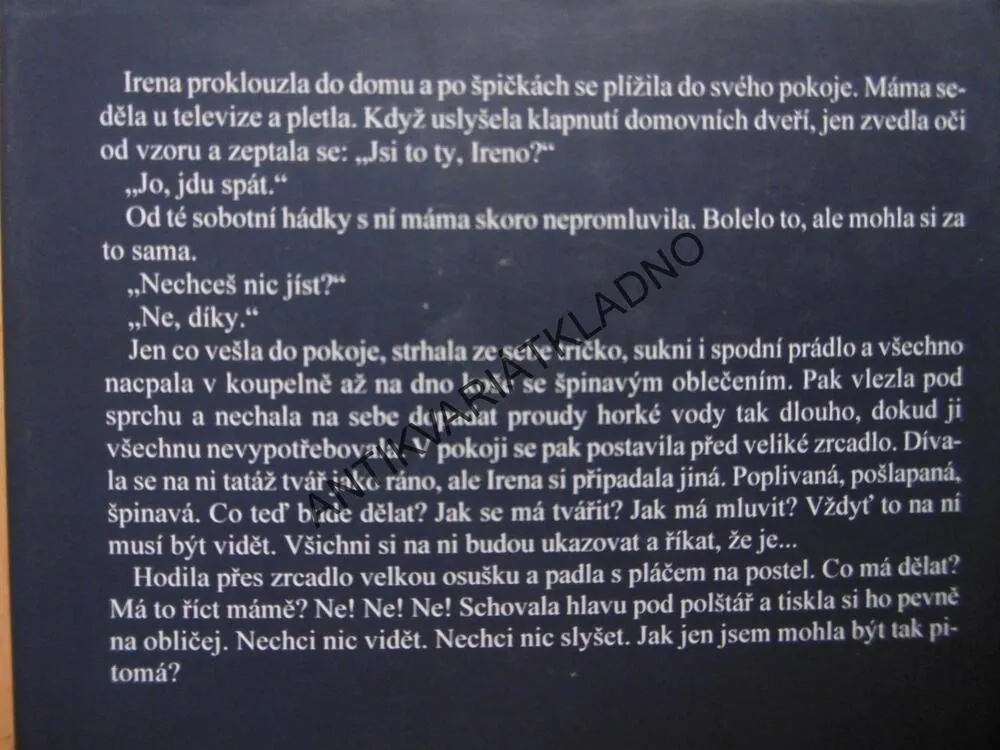ROMÁN PRO DÍVKY, PETRA VAISOVÁ, **an