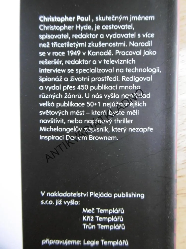 SPIKNUTÍ TEMPLÁŘŮ, PAUL CHRISTOPHER, **an