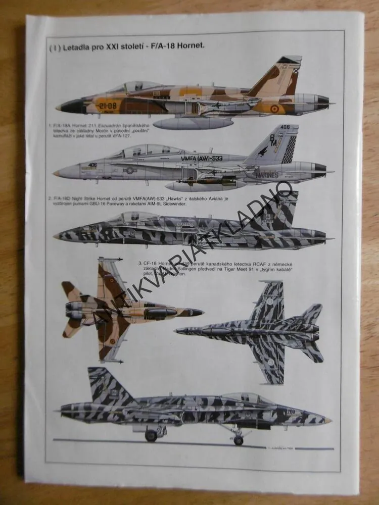 PLASTIC KITS AERO REVUE, 61/97,