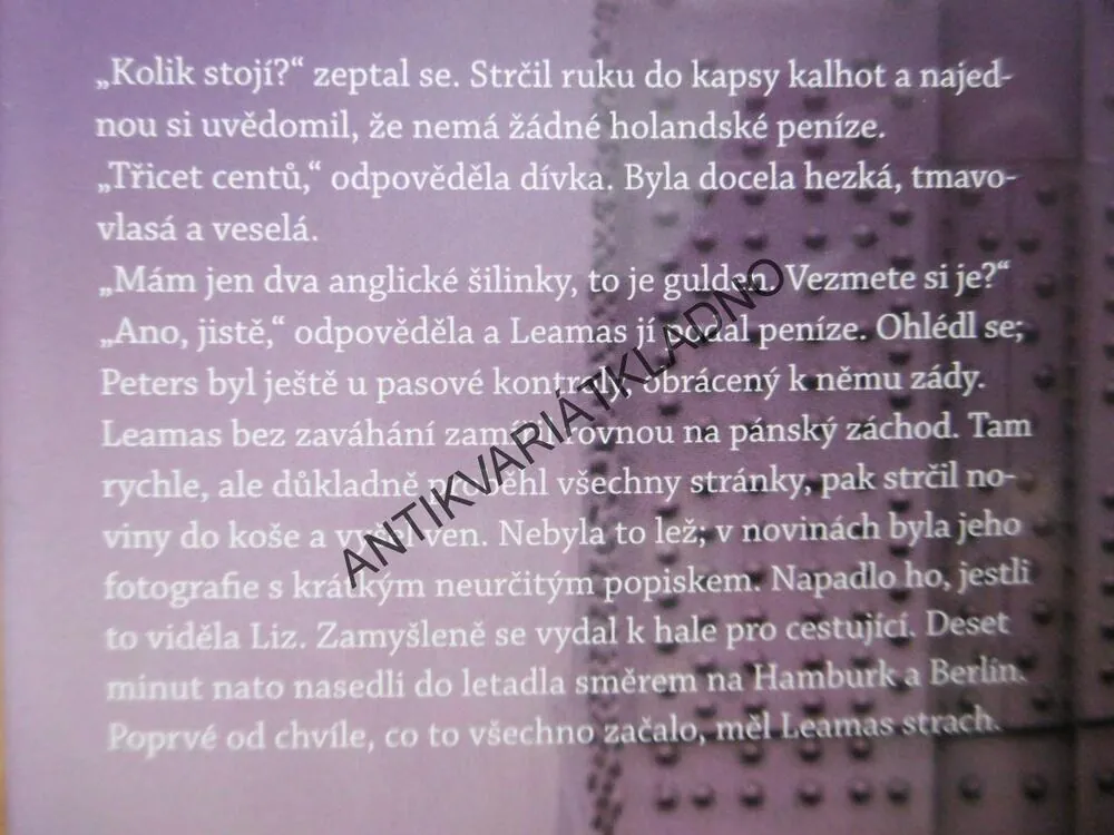 ŠPION, KTERÝ SE PŘIŠEL OHŘÁT, JOHN LE CARRÉ, **an