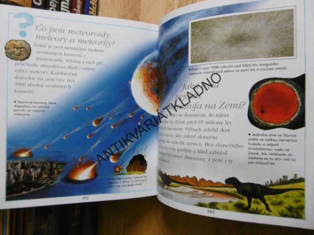 ŘEKNI MI, PROČ...? KNIHA OTÁZEK A ODPOVĚDÍ