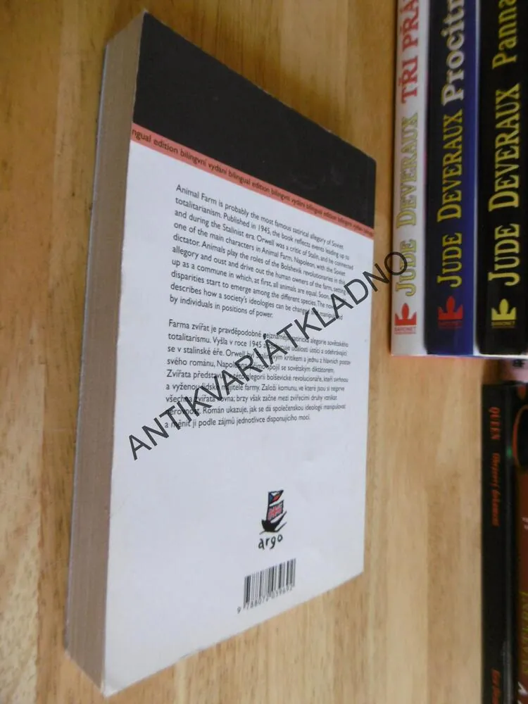 FARMA ZVÍŘAT, GEORGE ORWELL, ANIMAL FARM, ČESKO ANGLICKY