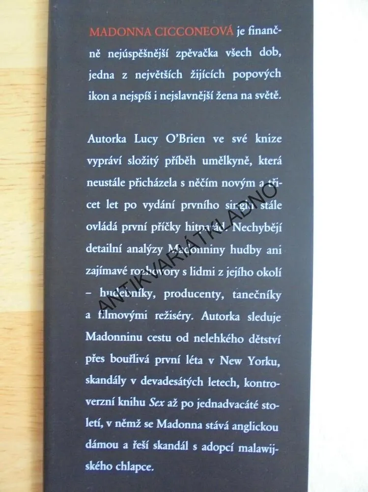 MADONNA, ŽIVOTOPIS, LUCY O´BRIEN, POP MUSIC ZPĚVÁK