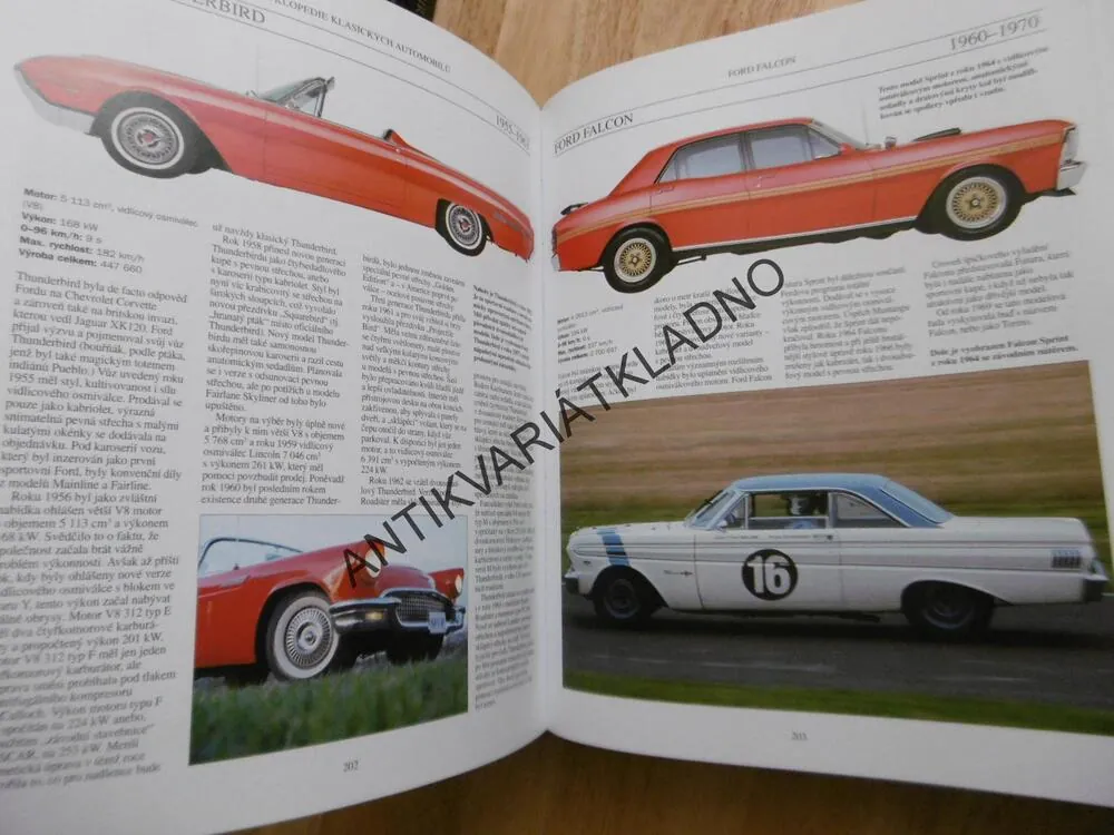 ENCYKLOPEDIE KLASICKÝCH AUTOMOBILŮ, LILLYWHITE, **an
