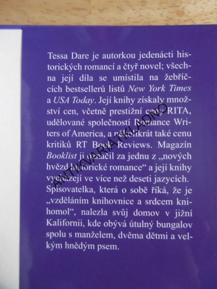TÝDEN HŘÍCHU, TESSA DARE,