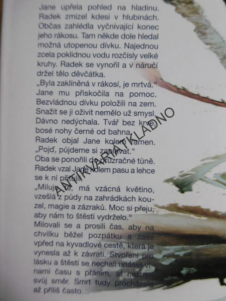 BLEDĚMODRÝ KAVIÁR, SOŇA ŠTROBLOVÁ, **an