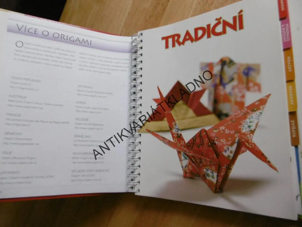 VELKÁ KNIHA ORIGAMI, PRAKTICKÉ NÁVODY VÍC NEŽ 60 MODELŮ Z PAPÍRU, 