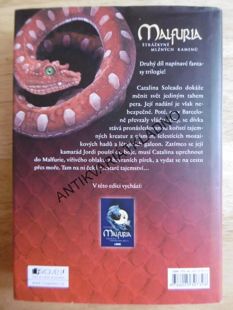 MALFURIA, STRÁŽKYNĚ MLŽNÝCH KAMENŮ, CHRISTOPH MARZI, **an