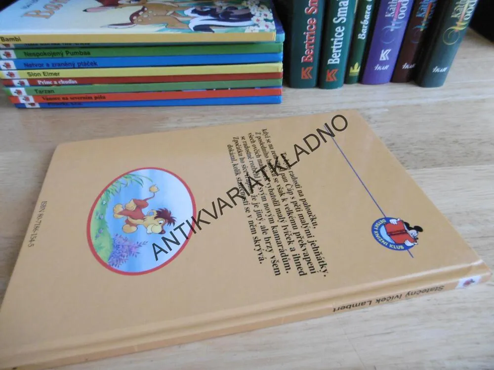 STATEČNÝ LVÍČEK LAMBERT, WALT DISNEY, **an