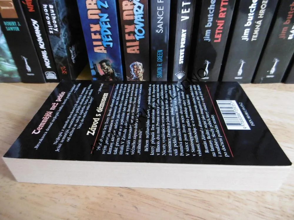 ZÁVOD S DÉMONEM, TERRY BROOKS, **an