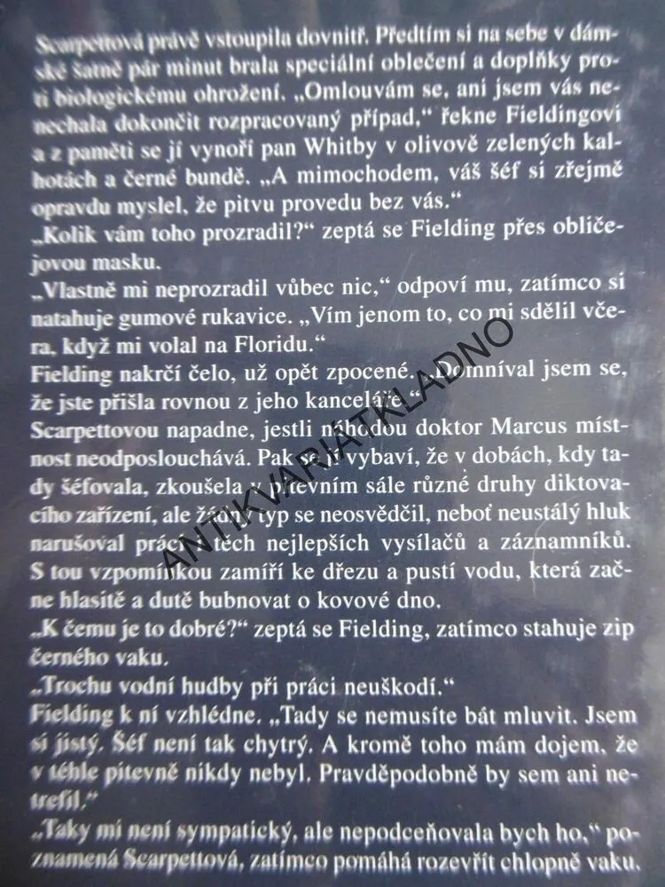 STOPA, PATRICIA CORNWELLOVÁ
