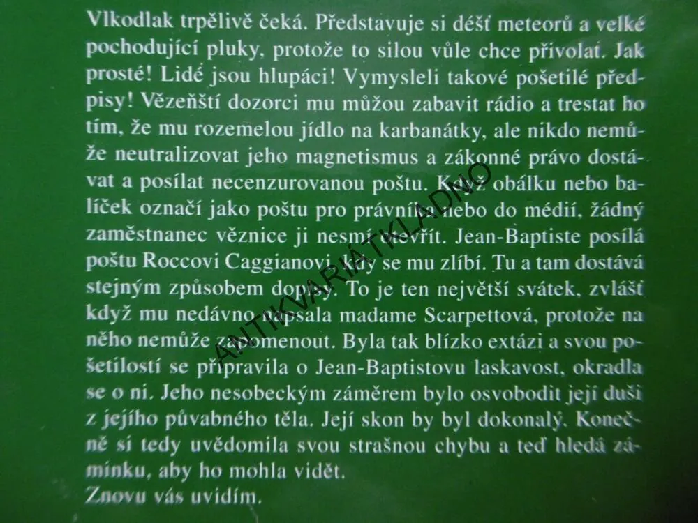 MOUCHA, PATRICIA CORNWELLOVÁ, **an
