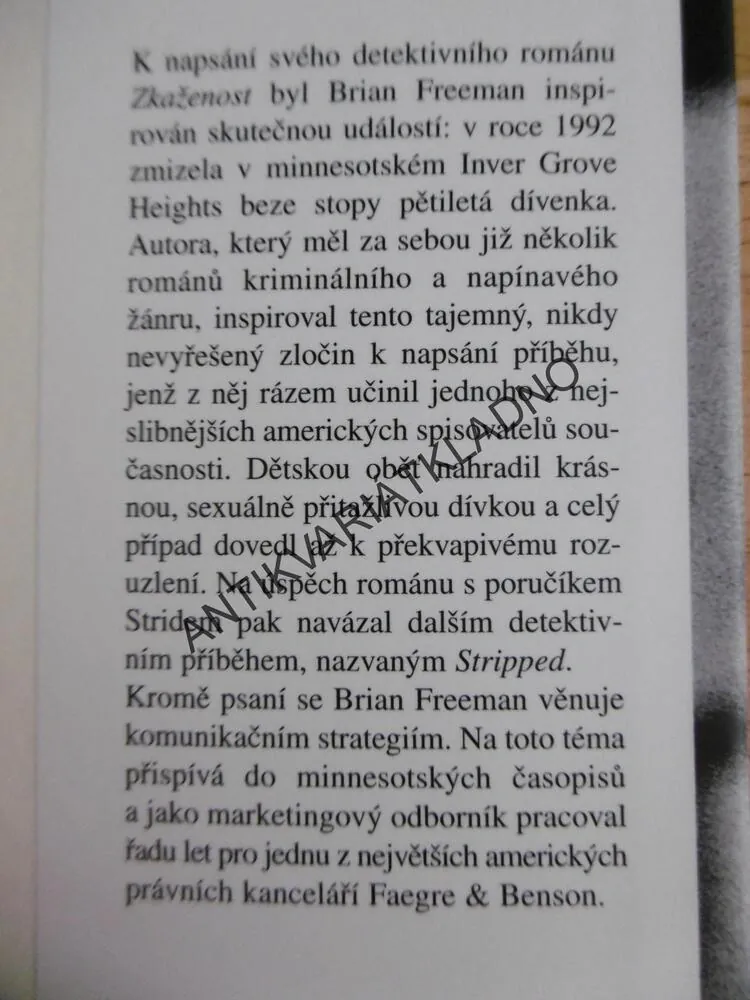 ZKAŽENOST, BRIAN FREEMAN, **an