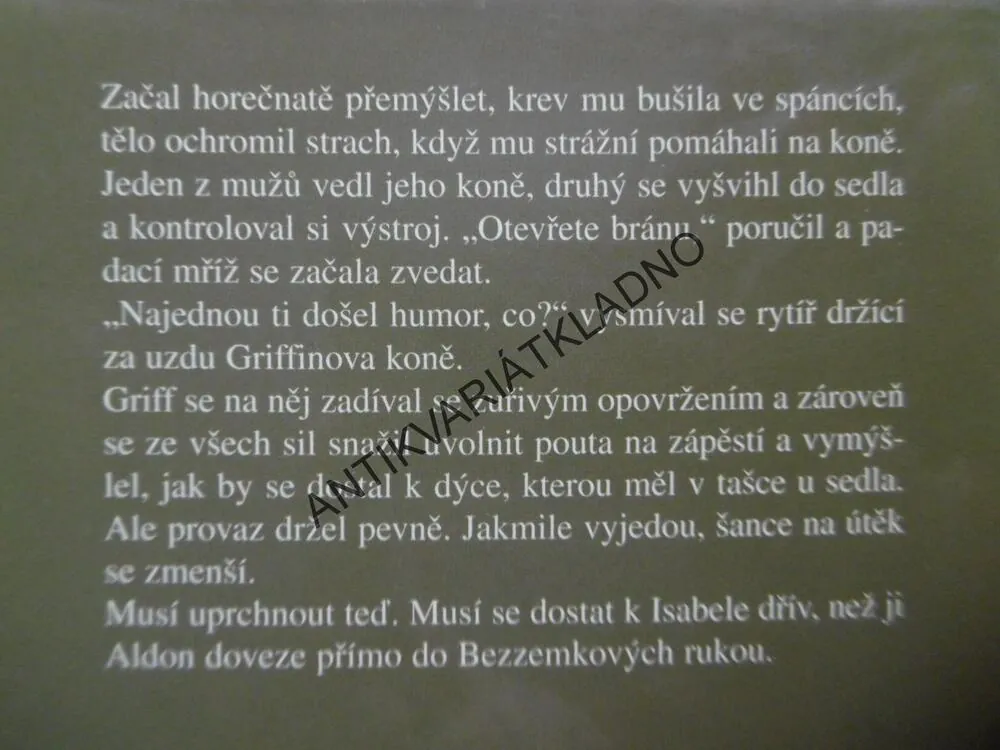 NEVĚSTA BÍLÉHO LVA, TINA ST. JOHN, **an