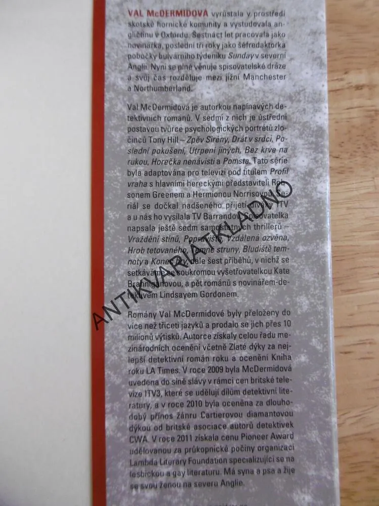 KONEC HRY, VAL MCDERMIDOVÁ, **an
