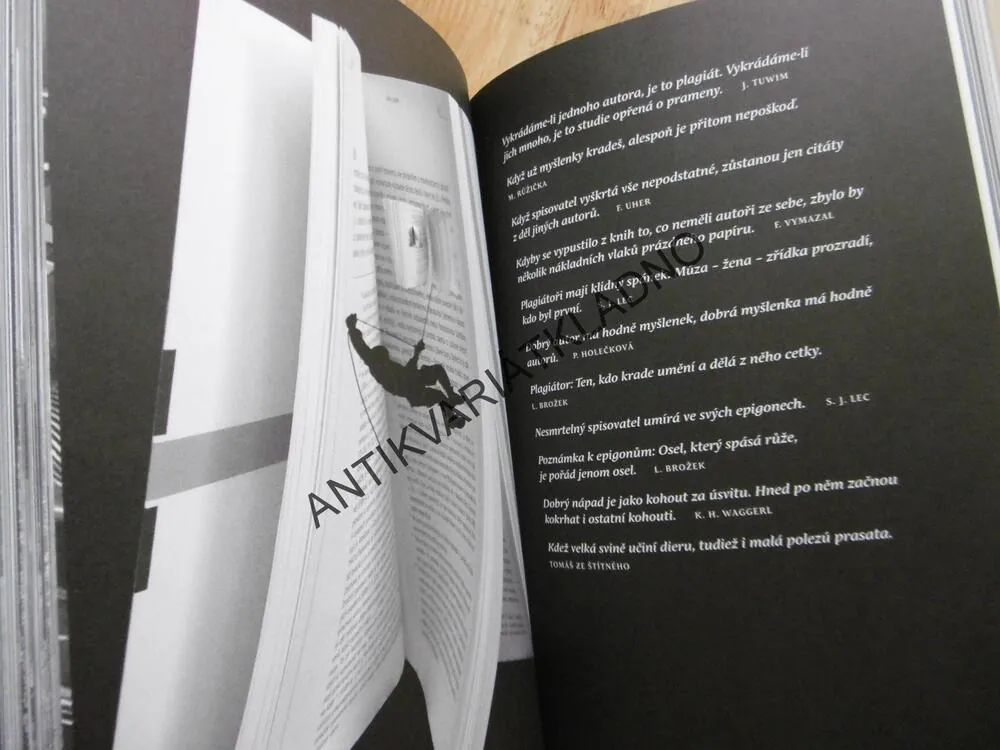 MILOVNÍCI KNÍŽEK, MIROSLAV HUPTYCH, JIŘÍ ŽÁČEK, **an