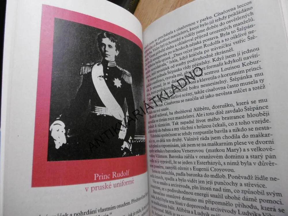 LÁSKA A KREV, SKANDÁL KOLEM MAYERLINGU, **an
