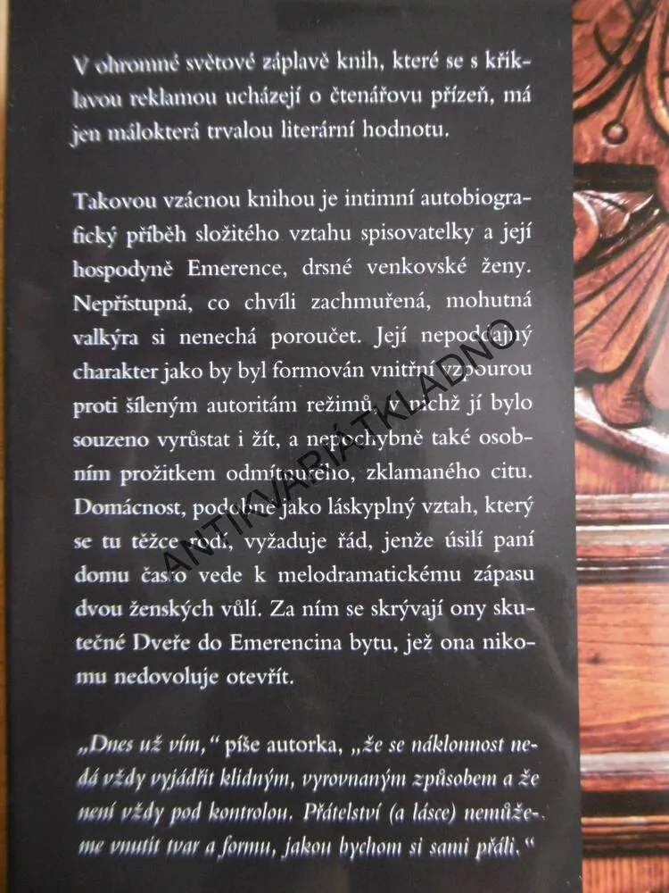 DVEŘE, MAGDA SZABÓ, **an