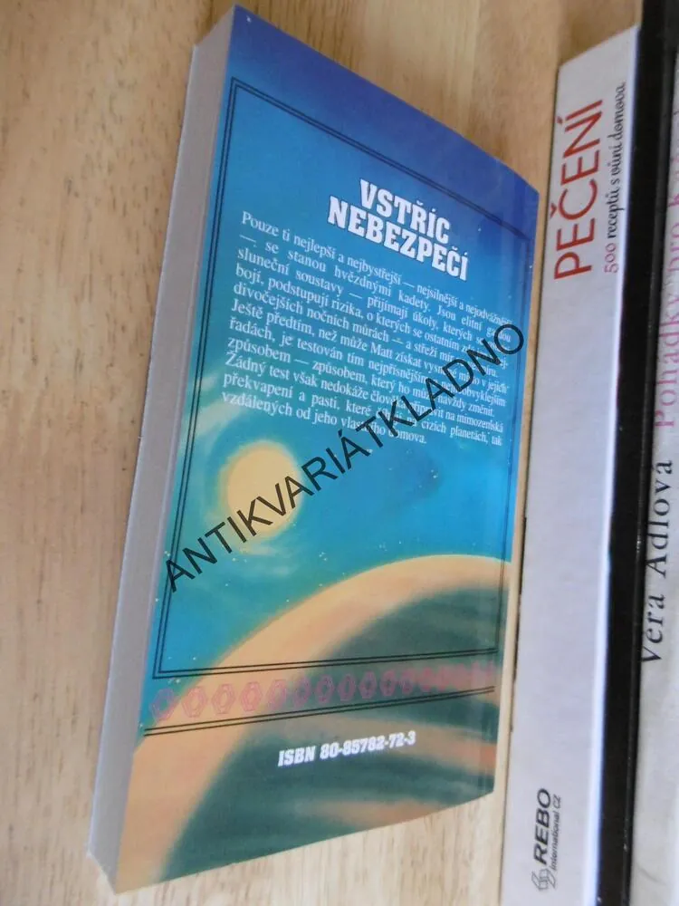 HVĚZDNÝ KADET, ROBERT A. HEINLEIN, **an