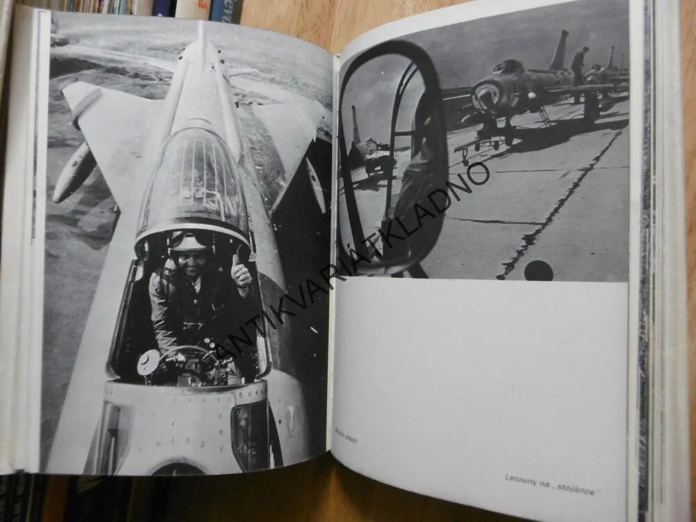 TAJEMSTVÍ SEDMI ARMÁD, OTA BROŽEK, JIŘÍ HORSKÝ, 1975