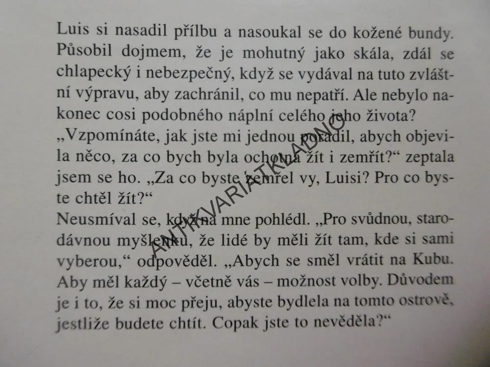 BAVLNÍKOVÝ KVĚT, ANNE RIVERS SIDDONSOVÁ, **an