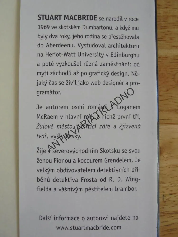KRVAVÁ LÁZEŇ, STUART MACBRIDE