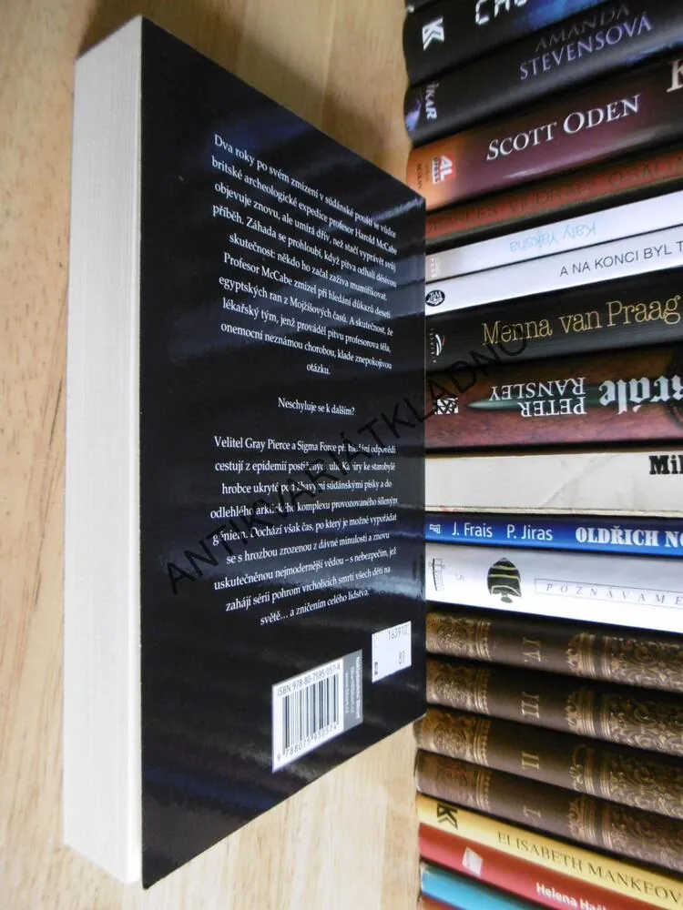 SEDMÁ POHROMA, JAMES ROLLINS
