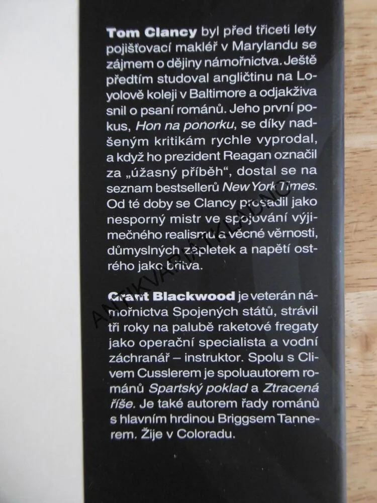 ŽIVÝ NEBO MRTVÝ, TOM CLANCY, GRANT BLACKWOOD, **an