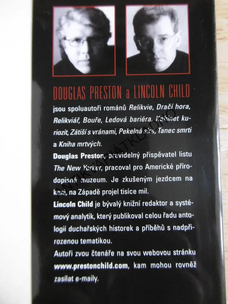 KOLO TEMNOTY, DOUGLAS PRESTON, LINCOLN CHILD