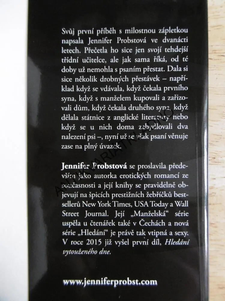 HLEDÁNÍ DOKONALÉ LÁSKY, JENNIFER PROBSTOVÁ, **an