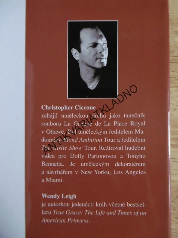ŽIVOT S MADONNOU, CHRISTOPHER CICCIONE, WENDY LEIGH, **an