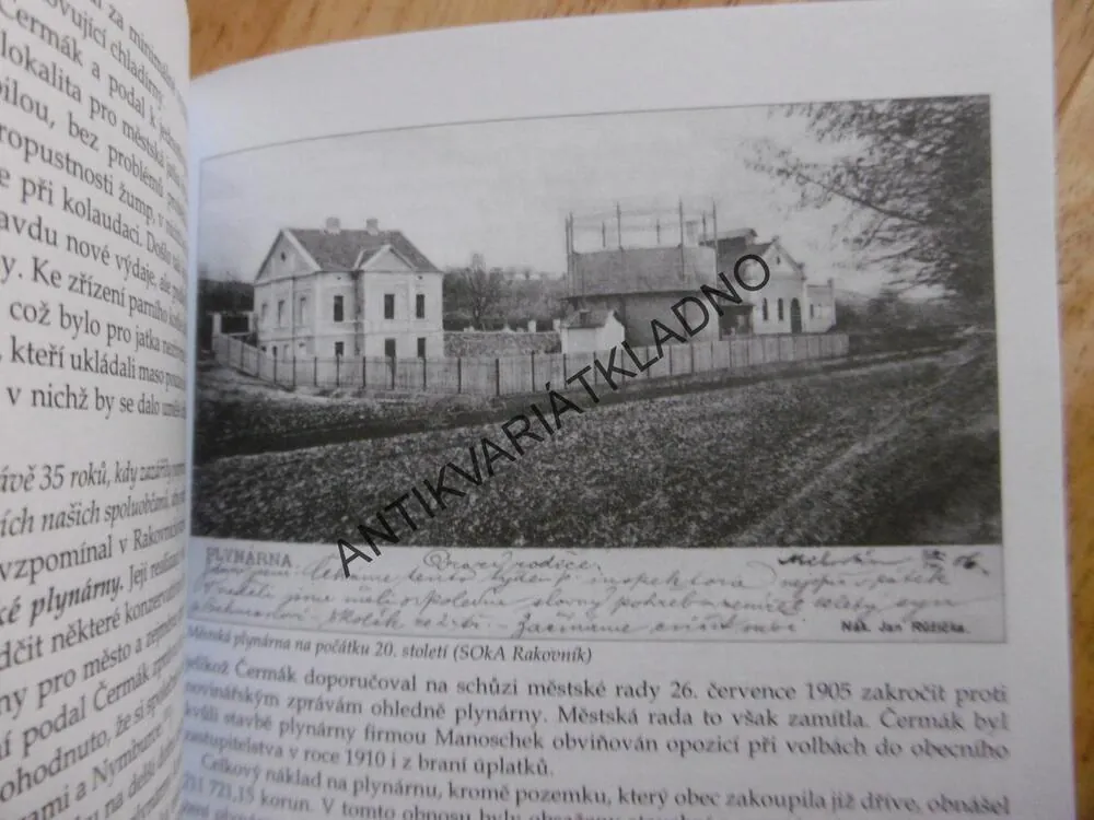 RAKOVNICKÝ HISTORICKÝ SBORNÍK, V/2004, RAKOVNÍK, **an