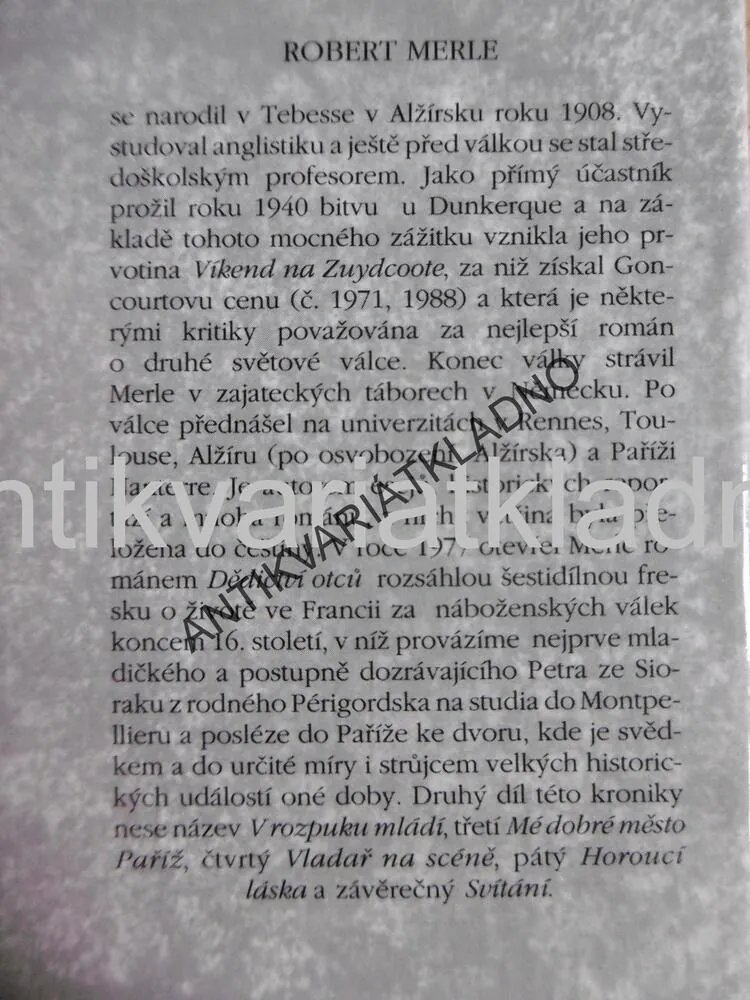 PLES U VÉVODKYNĚ, ROBERT MERLE,