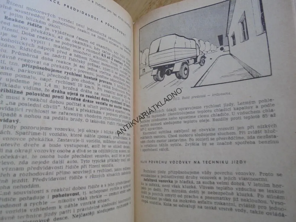 UČEBNICE VOJENSKÉHO ŘIDIČE, ARMÁDA, DOPRAVA, 1968