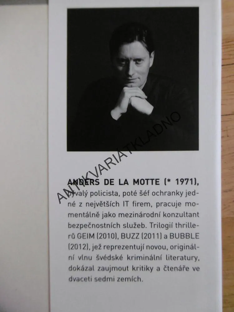 GAME, VÍTEJTE VE HŘE, ANDERS DE LA MOTTE, **an