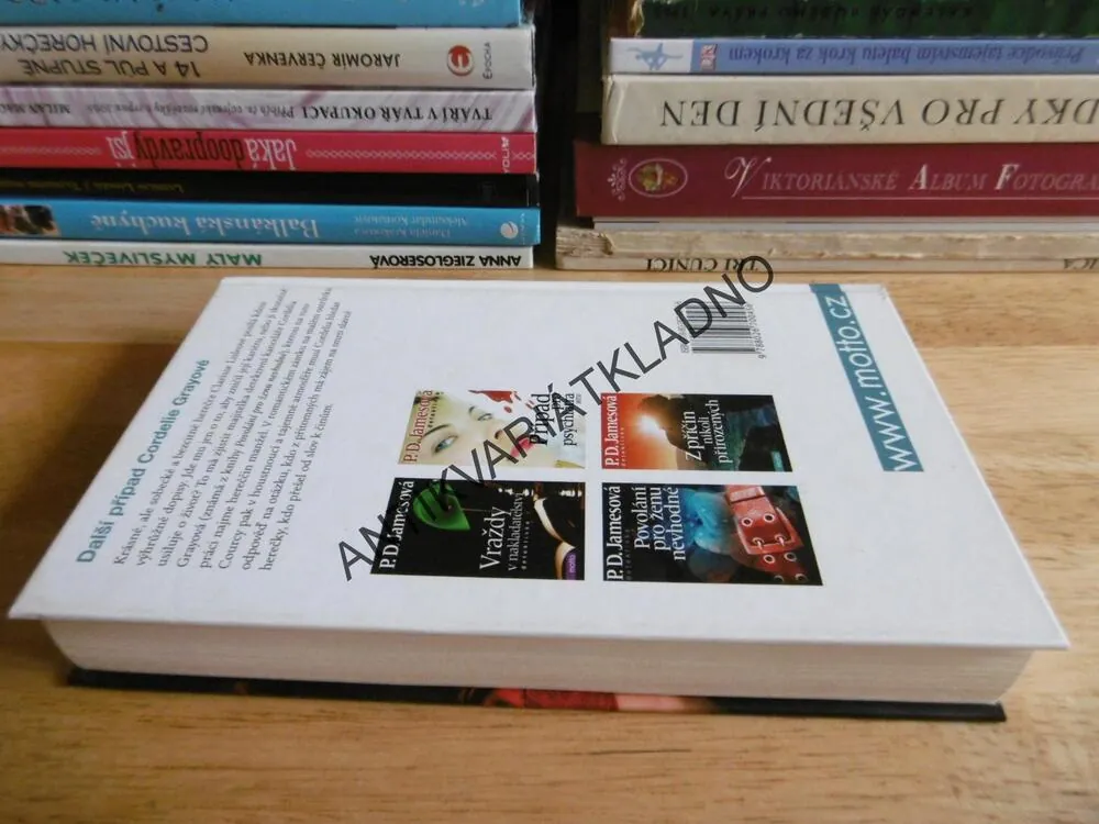 PŘICHÁZÍM TĚ ZABÍT, P.D.JAMESOVÁ, **an