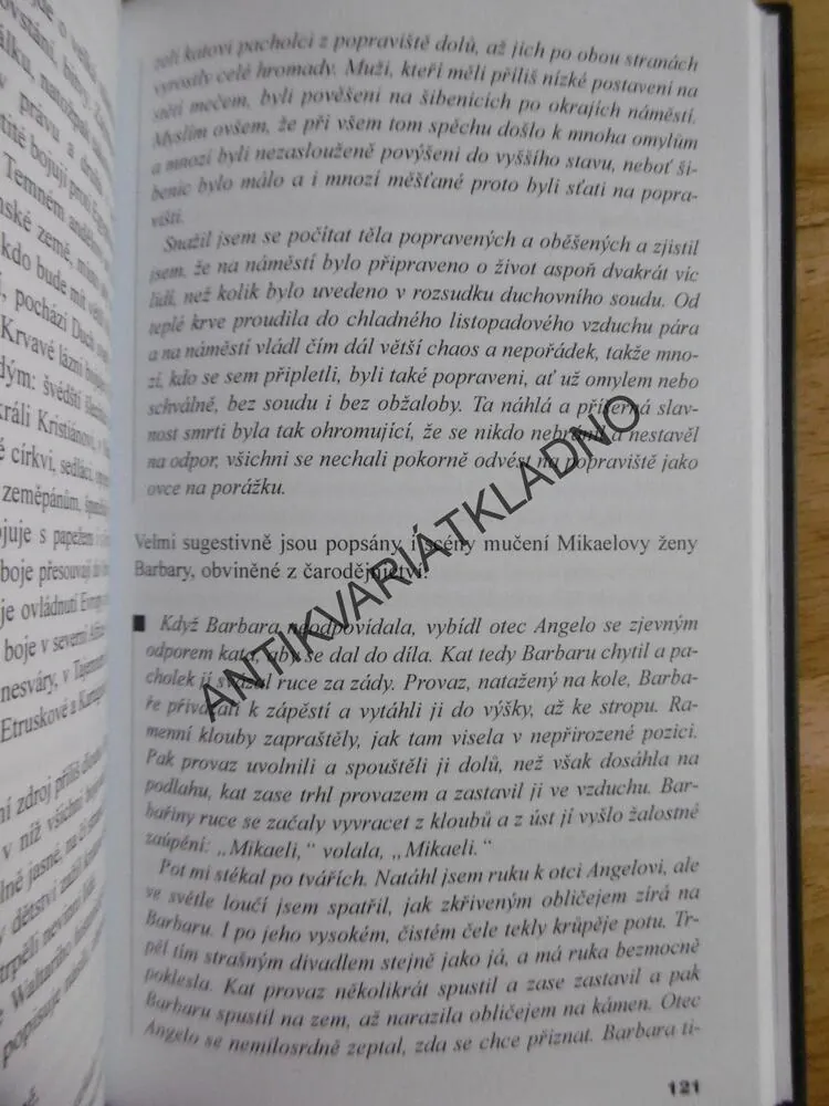 FIN MIKA WALTARI, MARKÉTA HEJKALOVÁ, **an