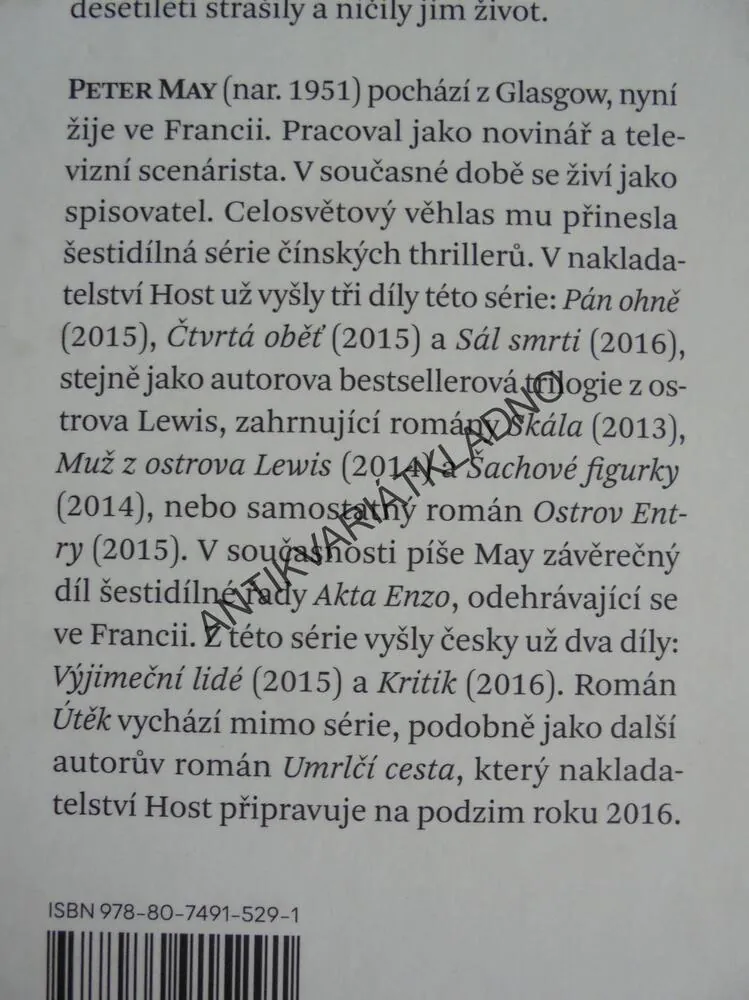 ÚTĚK, PETER MAY,**an