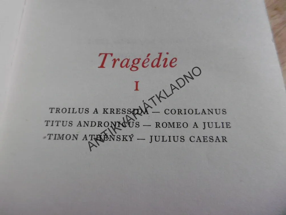 TRAGÉDIE 1., WILLIAM SHAKESPEARE, **an