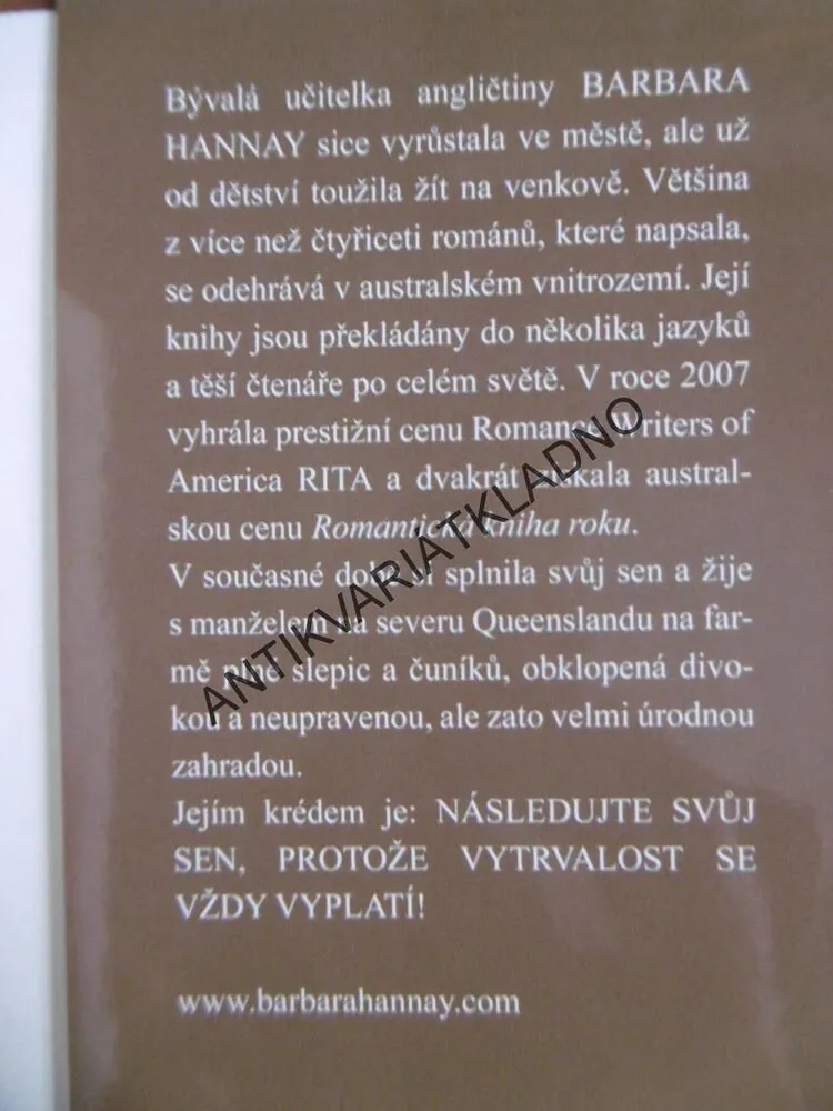 NÁVRAT NA MOONLIGHT PLAINS, BARBARA HANNAY, **an