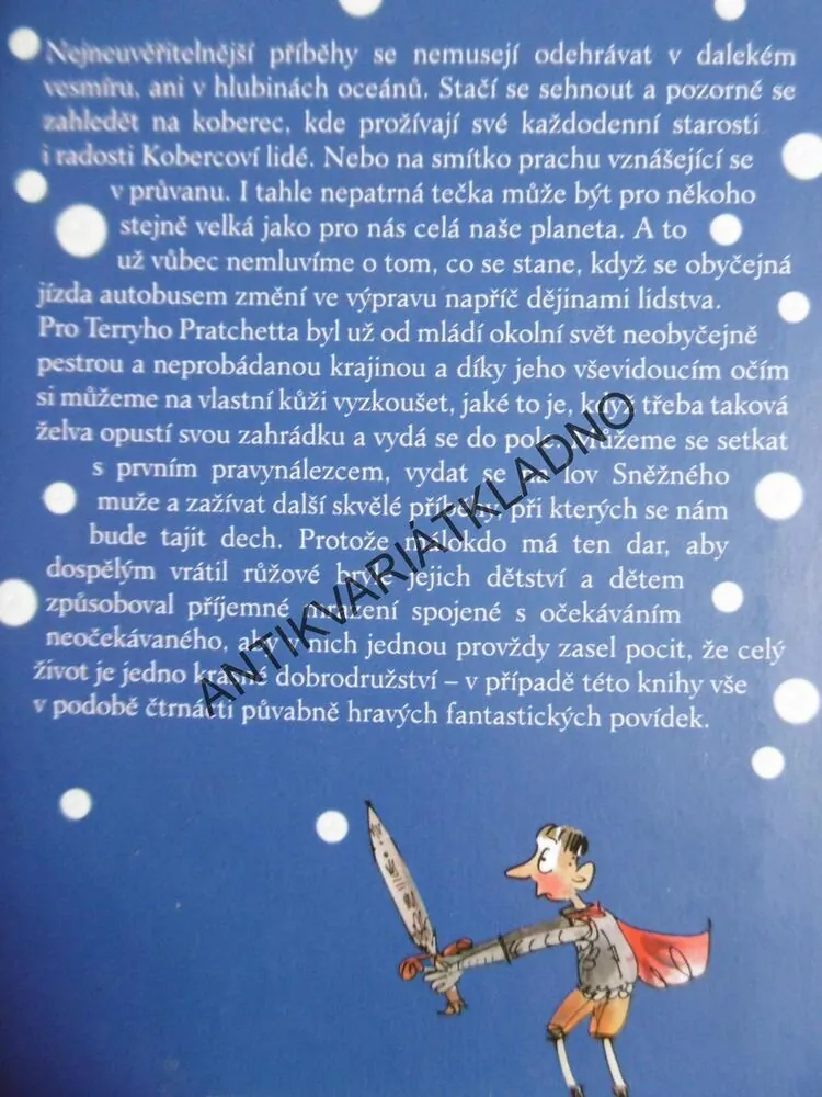 DRACI NA HRADĚ RUINOVĚ, FANTASTICKY ZÁBAVNÝ TERRY PRATCHETT