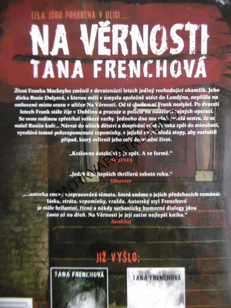 NA VĚRNOSTI, TANA FRENCHOVÁ,