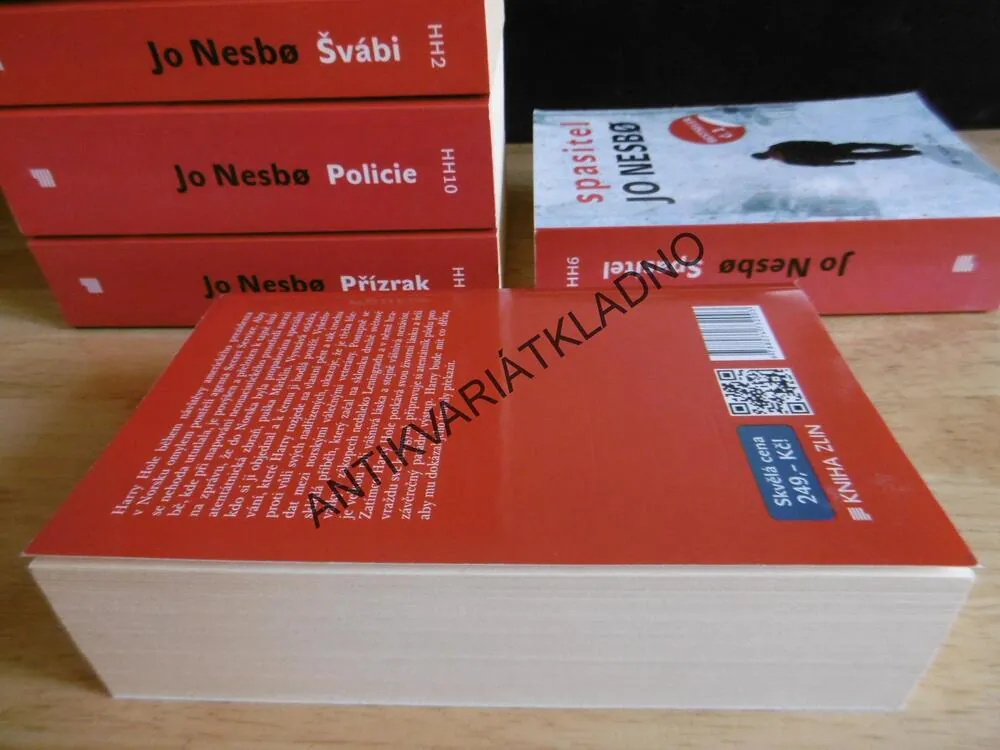 ČERVENKA, JO NESBO, **an