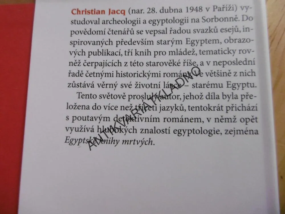 MUMIE PŘED SOUDEM, CHRISTIAN JACQ, **an