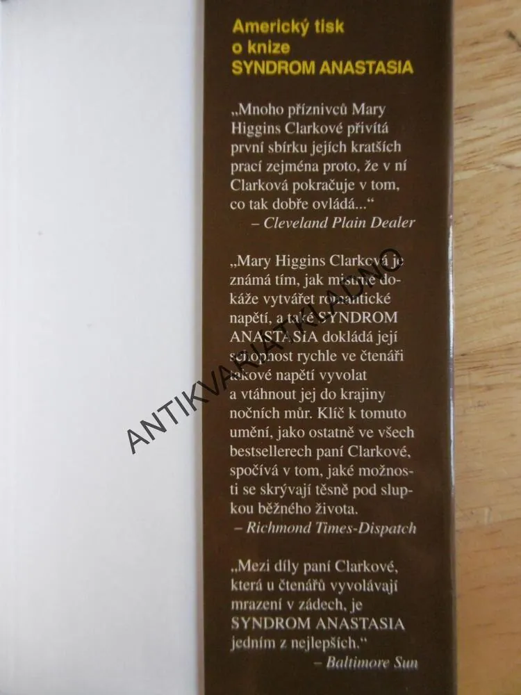 SYNDROM ANASTASIA, MARY HIGGINS CLARKOVÁ