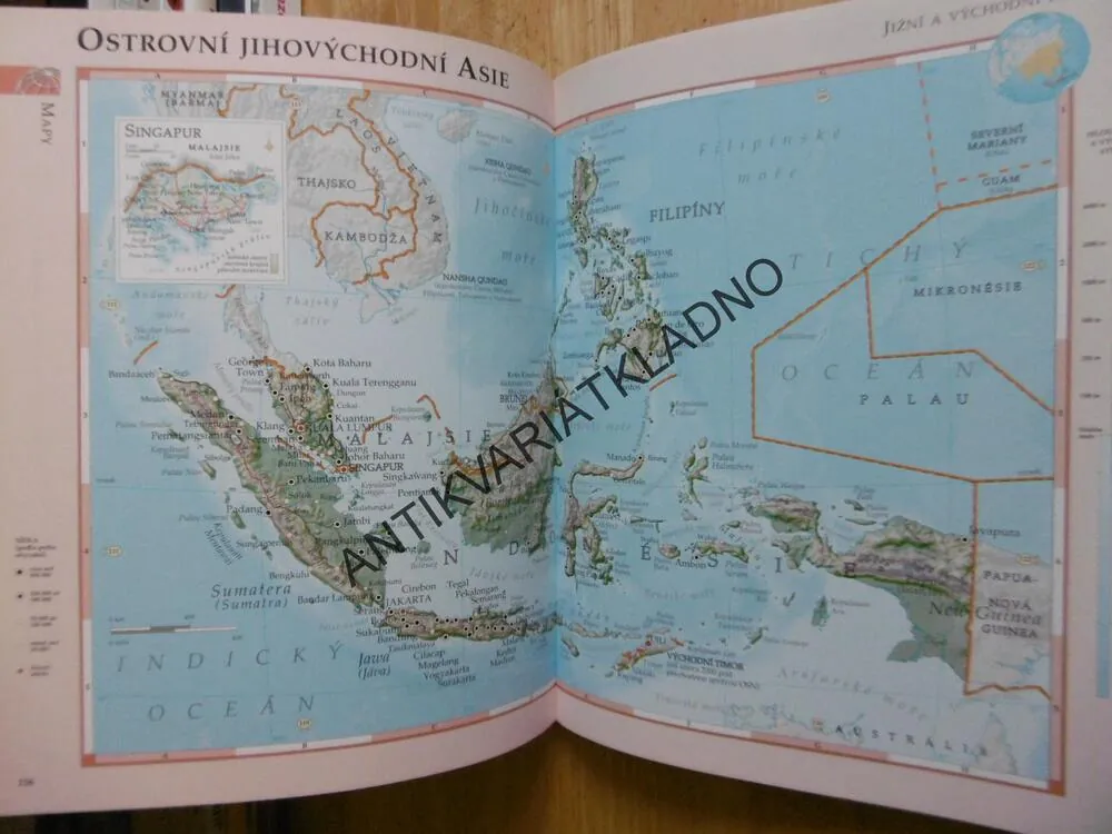 PŘEHLEDNÝ ATLAS SVĚTA, **an