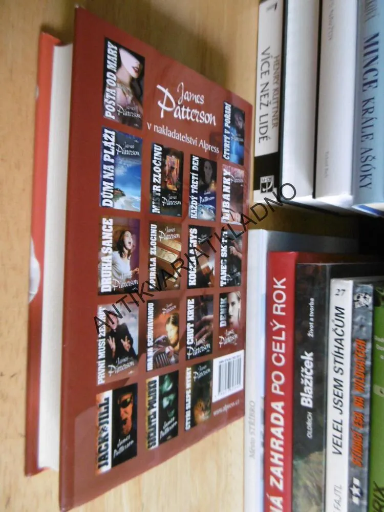 PÁTÝ JEZDEC, JAMES PATTERSON, **an
